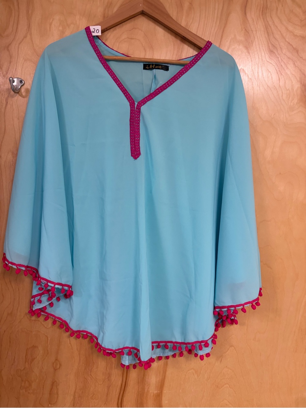 iHot Aqua Tunic with Fuchsia Crochet Trim Size Large
